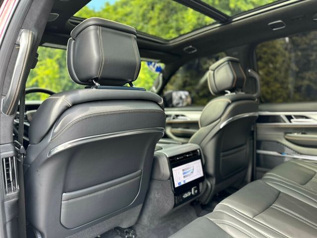 2022 Jeep Grand Wagoneer Series III 4x4 - 22907444 - 25