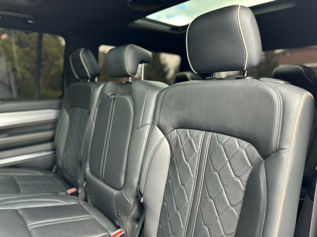 2022 Jeep Grand Wagoneer Series III 4x4 - 22907444 - 28