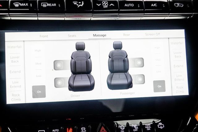 2022 Jeep Grand Wagoneer Series III 4x4 - 22973208 - 17