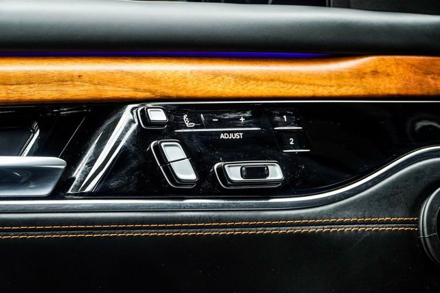 2022 Jeep Grand Wagoneer Series III 4x4 - 22973208 - 32