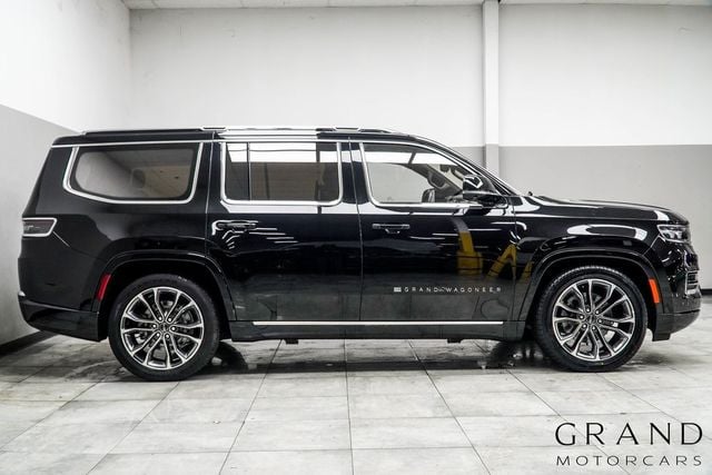 2022 Jeep Grand Wagoneer Series III 4x4 - 22973208 - 5