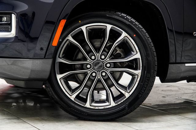 2022 Jeep Grand Wagoneer Series III 4x4 - 22934410 - 2