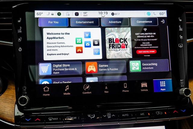 2022 Jeep Grand Wagoneer Series III 4x4 - 22934410 - 40