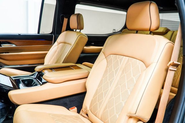 2022 Jeep Grand Wagoneer Series III 4x4 - 22934410 - 52