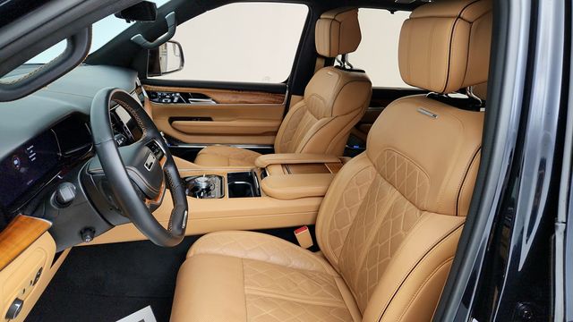 2022 Jeep Grand Wagoneer Series III 4x4 - 22945946 - 20