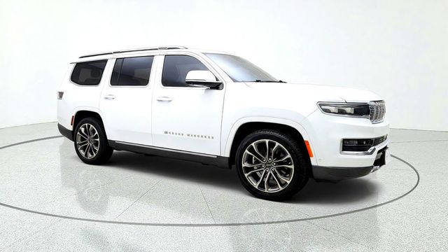 2022 Jeep Grand Wagoneer Series III 4x4 w/ Rear Entertainment, HD Tow Pkg & 22'' Wheels - 23088628 - 2