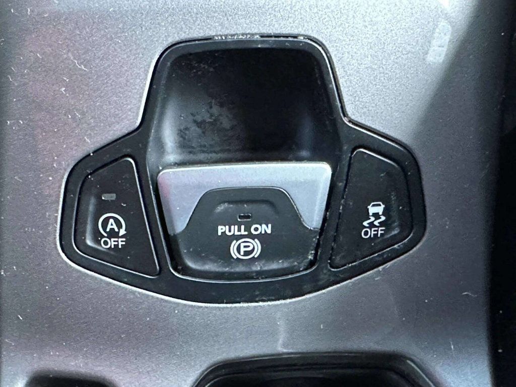 2022 Jeep Renegade Latitude 4x4 - 23049983 - 16