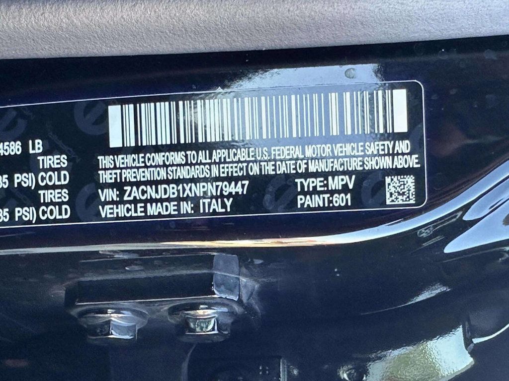 2022 Jeep Renegade Latitude 4x4 - 23049983 - 21