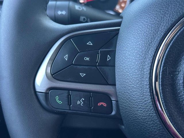 2022 Jeep Renegade Latitude 4x4 - 23049983 - 22