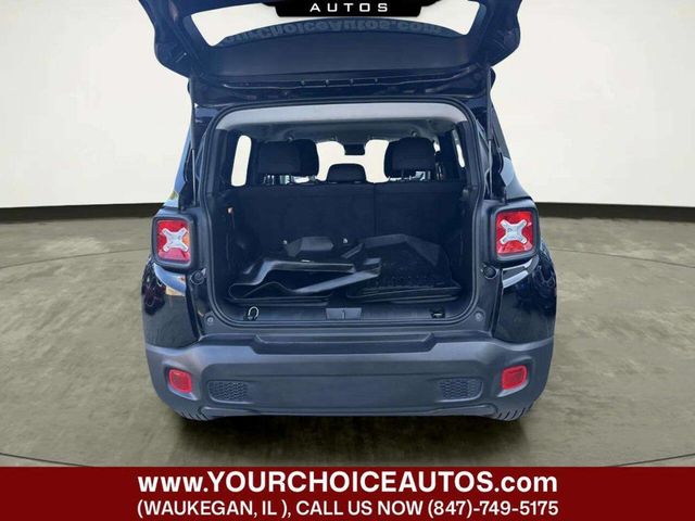2022 Jeep Renegade Latitude 4x4 - 23049983 - 26