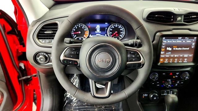 2022 Jeep Renegade Latitude 4x4 - 23032054 - 12