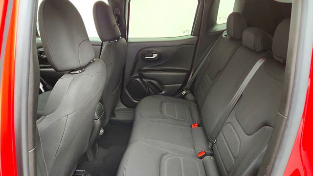 2022 Jeep Renegade Latitude 4x4 - 23032054 - 21