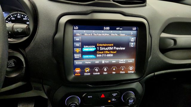 2022 Jeep Renegade Latitude 4x4 w/ Convenience Group - 23044539 - 14