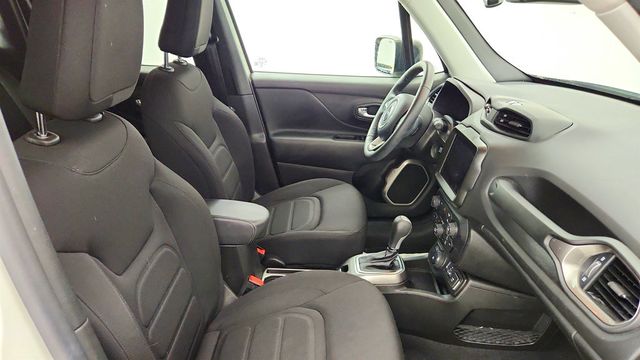 2022 Jeep Renegade Latitude 4x4 w/ Convenience Group - 23044539 - 21