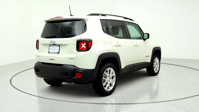 2022 Jeep Renegade Latitude 4x4 w/ Convenience Group - 23044539 - 4