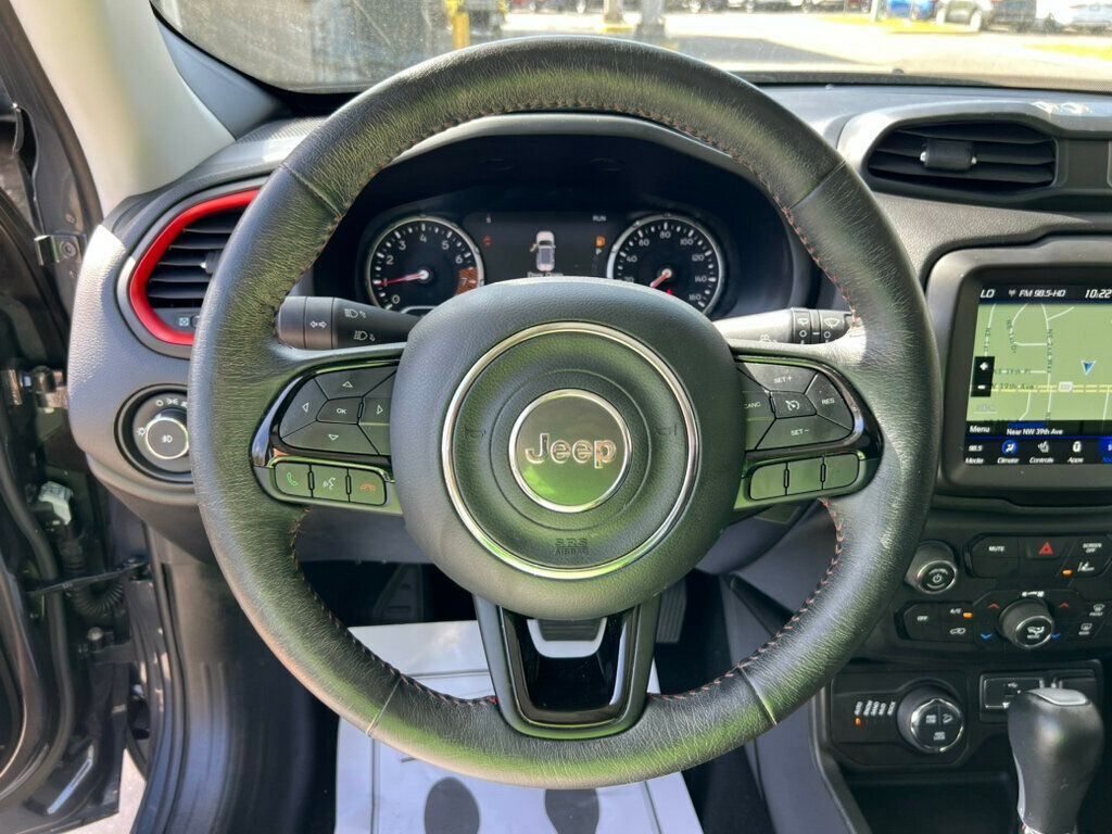 2022 Jeep Renegade Trailhawk photo 5