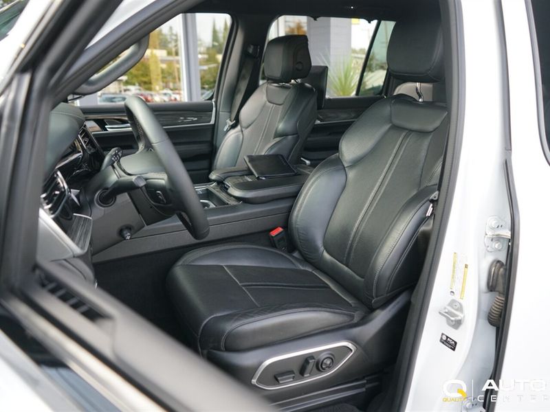 2022 Jeep Wagoneer  - 23081385 - 12