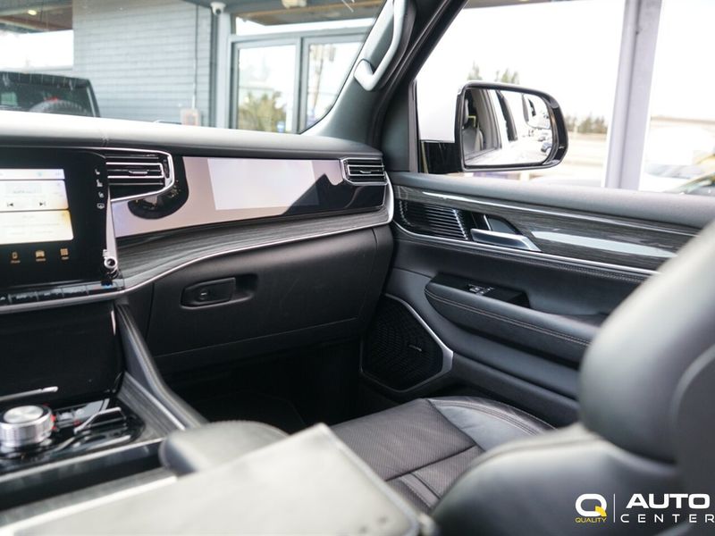 2022 Jeep Wagoneer  - 23081385 - 21