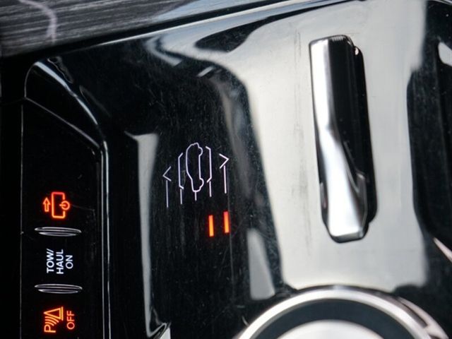 2022 Jeep Wagoneer  - 23081385 - 26