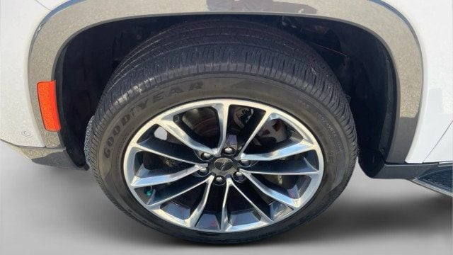 2022 Jeep Wagoneer Series II - 23054040 - 4