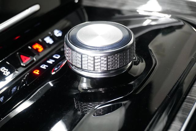 2022 Jeep Wagoneer Series II 4x2 - 23006396 - 24