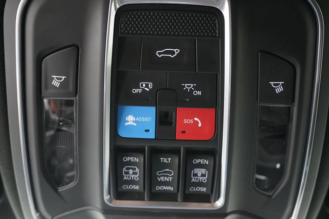 2022 Jeep Wagoneer Series II 4x2 - 23006396 - 25