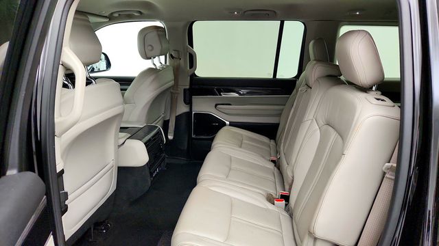 2022 Jeep Wagoneer Series II 4x4 - 23084873 - 19
