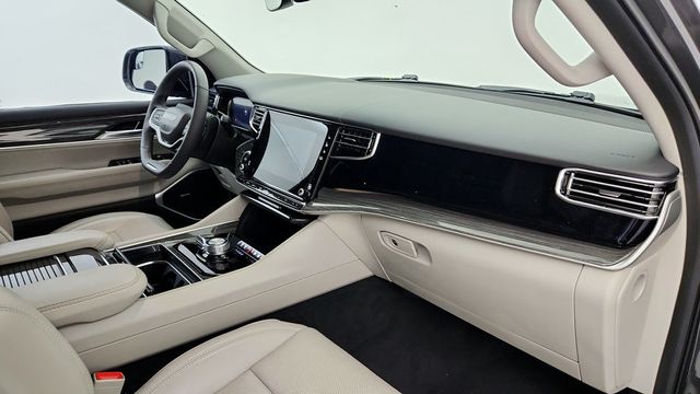 2022 Jeep Wagoneer Series II 4x4 with Premium Group & Front PAX Interactive Display - 22951264 - 25