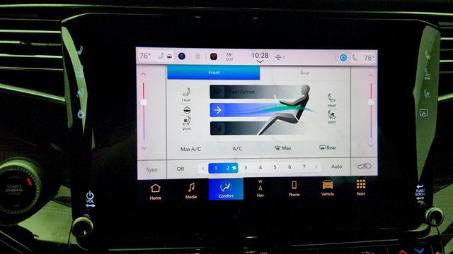 2022 Jeep Wagoneer Series II 4x4 with Premium Group & Front PAX Interactive Display - 22981839 - 17