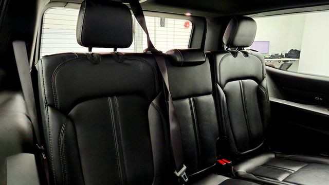 2022 Jeep Wagoneer Series II 4x4 with Premium Group & Front PAX Interactive Display - 22981839 - 22