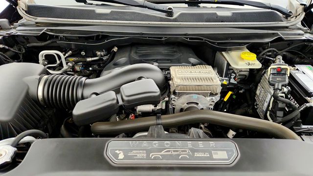 2022 Jeep Wagoneer Series II 4x4 with Premium Group & Front PAX Interactive Display - 22981839 - 27