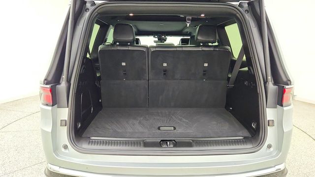 2022 Jeep Wagoneer Series II 4x4 w/ Premium Group (Pano Sunroof & 22'' Wheels) - 23066692 - 20