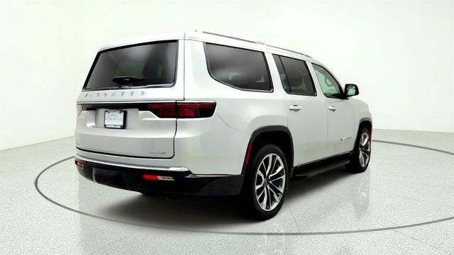 2022 Jeep Wagoneer Series II 4x4 w/ Premium Group (Pano Sunroof & 22'' Wheels) - 23066692 - 4