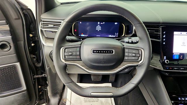 2022 Jeep Wagoneer Series II 4x4 w/ Premium Group & Rear-Seat Entertainment - 23012323 - 13