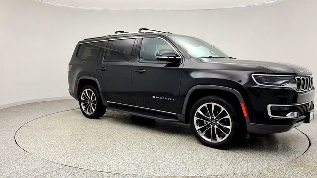 2022 Jeep Wagoneer Series II 4x4 w/ Premium Group & Rear-Seat Entertainment - 23012323 - 2