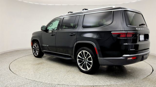 2022 Jeep Wagoneer Series II 4x4 w/ Premium Group & Rear-Seat Entertainment - 23012323 - 6