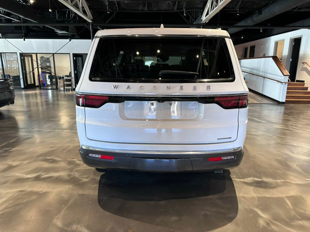 2022 Jeep Wagoneer Series II/Htd&CldSeats/WirelessCharge/AdapCruise/AppleCarplay - 22736922 - 3