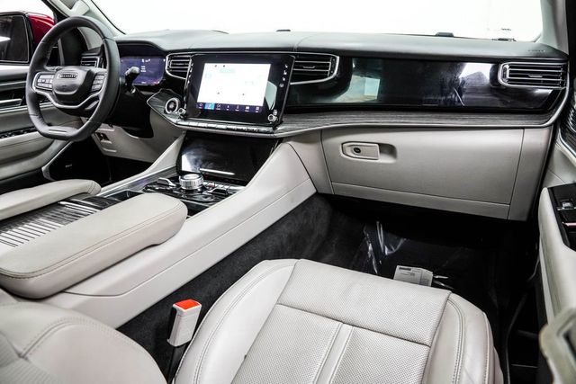 2022 Jeep Wagoneer Series III - 23013943 - 22