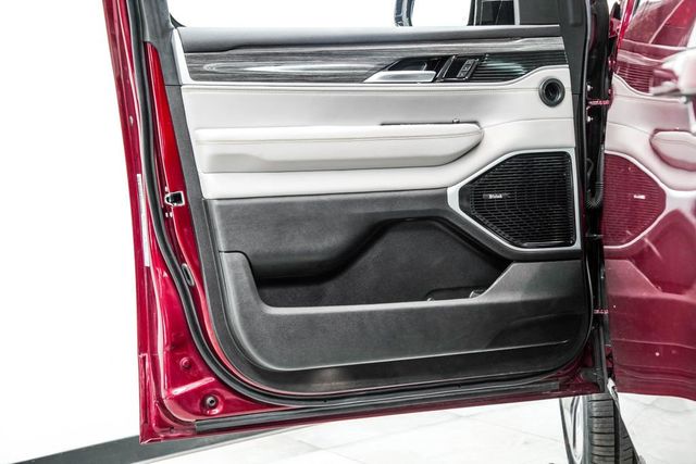 2022 Jeep Wagoneer Series III - 23013943 - 44