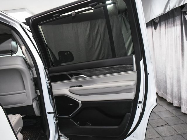 2022 Jeep Wagoneer Series III - 22983917 - 13