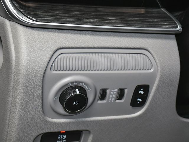 2022 Jeep Wagoneer Series III - 22983917 - 18