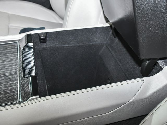 2022 Jeep Wagoneer Series III - 22983917 - 44