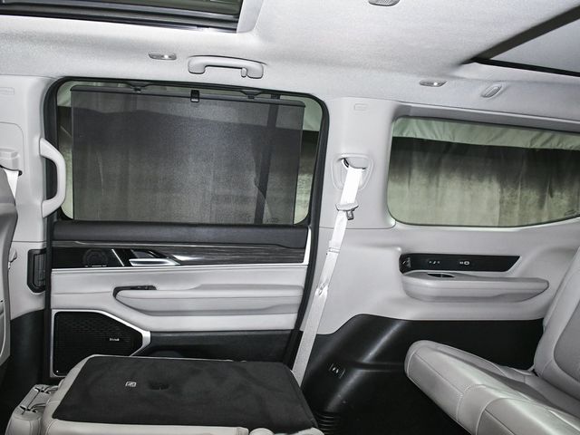 2022 Jeep Wagoneer Series III - 22983917 - 55