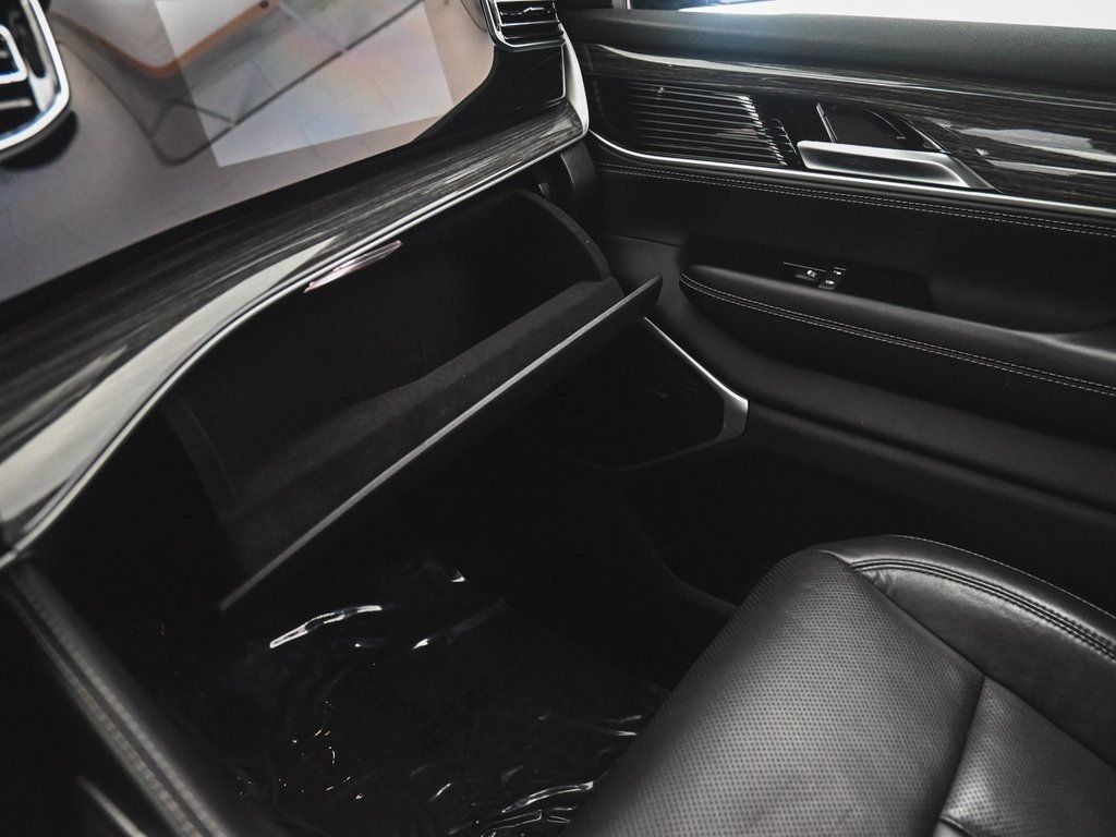 2022 Jeep Wagoneer Series III photo 9