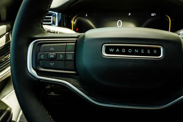 2022 Jeep Wagoneer Series III - 23013673 - 30