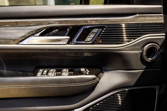 2022 Jeep Wagoneer Series III - 23013673 - 35
