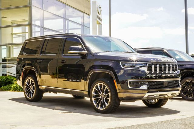 2022 Jeep Wagoneer Series III - 23013673 - 3