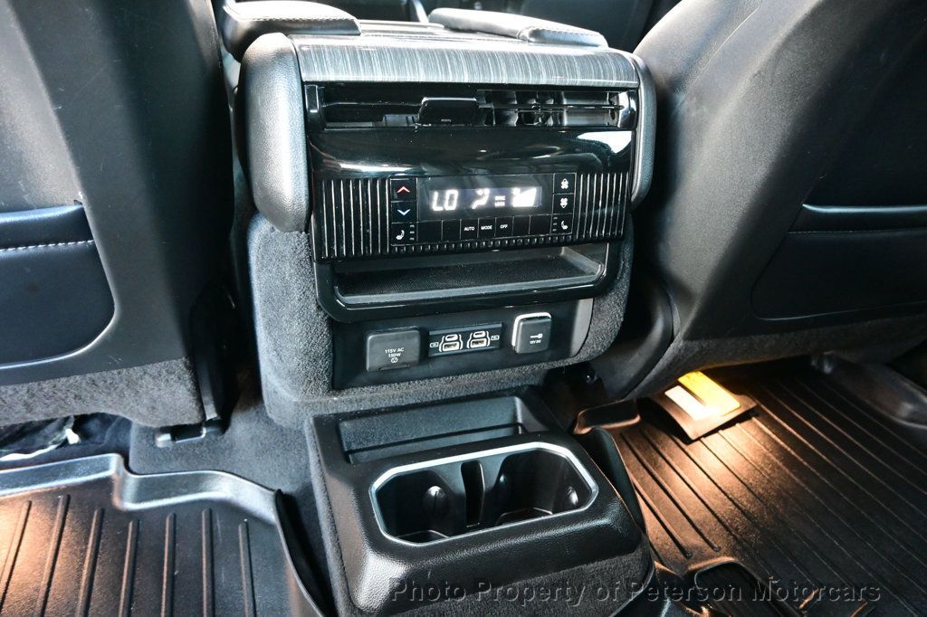 2022 Jeep Wagoneer Series III 4x2 - 23097639 - 38