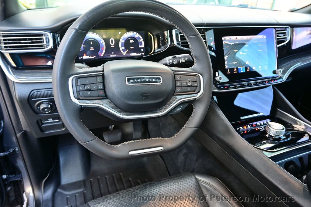 2022 Jeep Wagoneer Series III 4x2 - 23097639 - 4