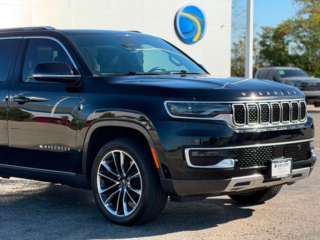 2022 Jeep Wagoneer